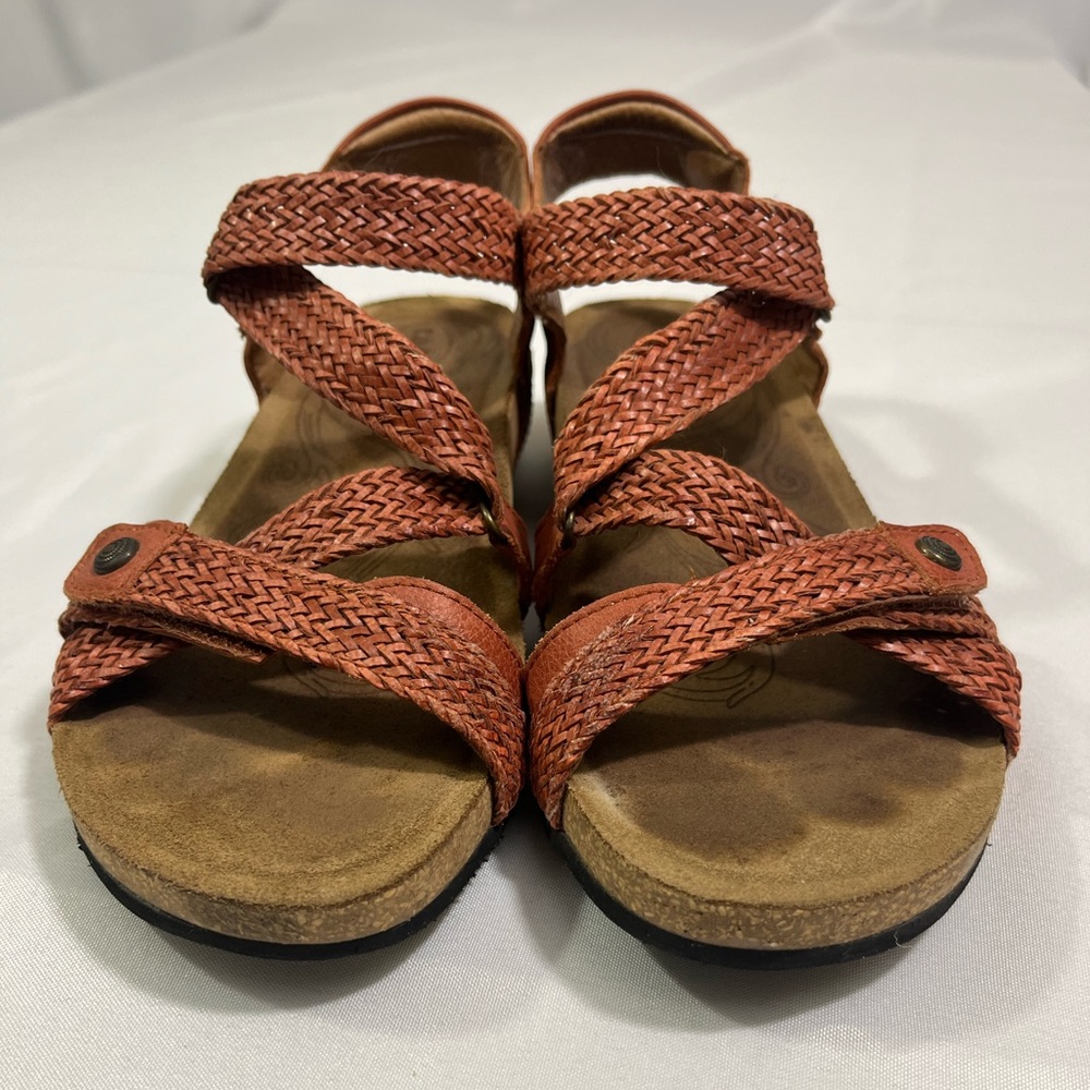 Taos Trulie Sandals Women’s 8-8.5/39 Cork Footbed Woven Leather Straps - Picture 2 of 11